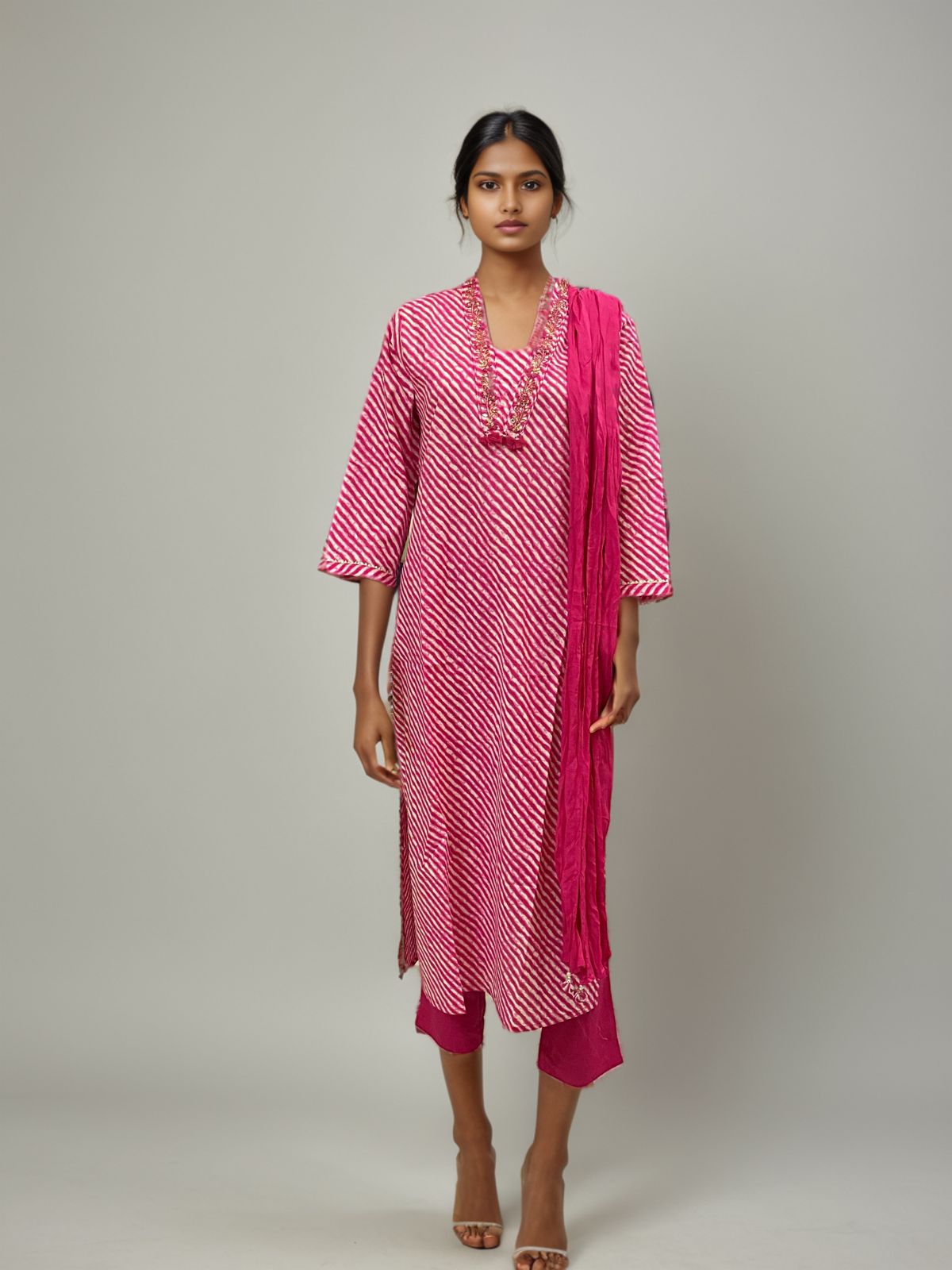 Fuchsia Drift 100% Cotton Diagonal Stripe Kurti Dupatta Set – Casual Chic Ensemble