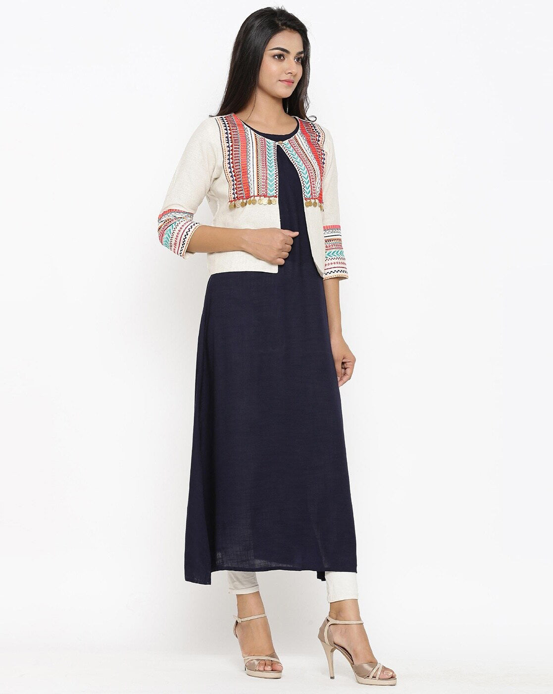 Khadi Jacket: White Timeless Elegance in Every Thread