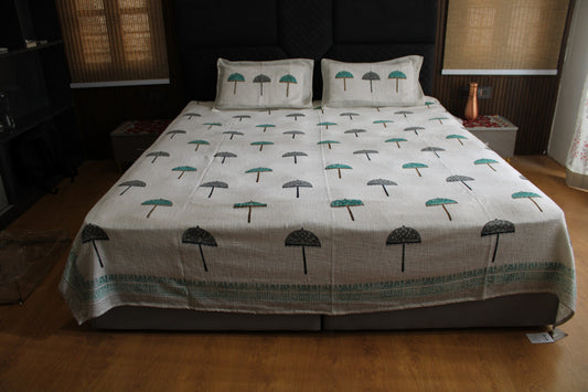 Umbrella Print Jute Bedsheet with Pillow Covers