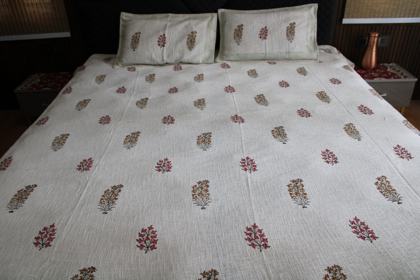 Rustic Floral Jute Bedsheet with Pillow Covers