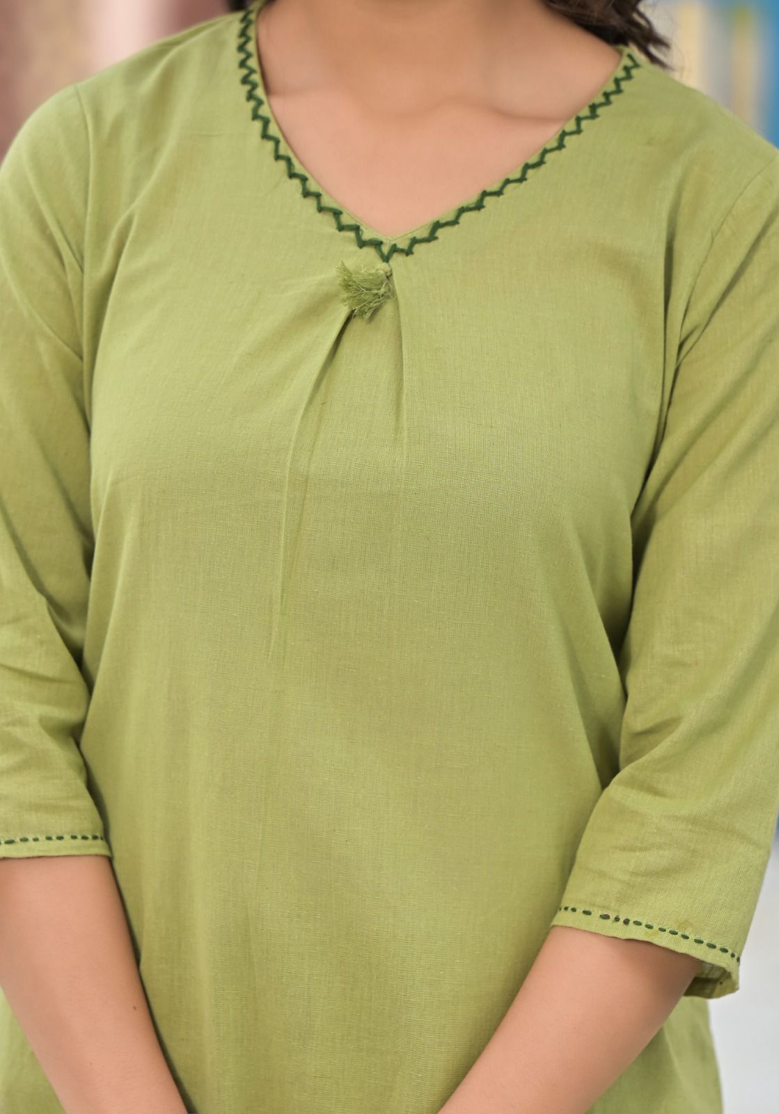 Minimalist Green Kurta Set for Effortless Elegance