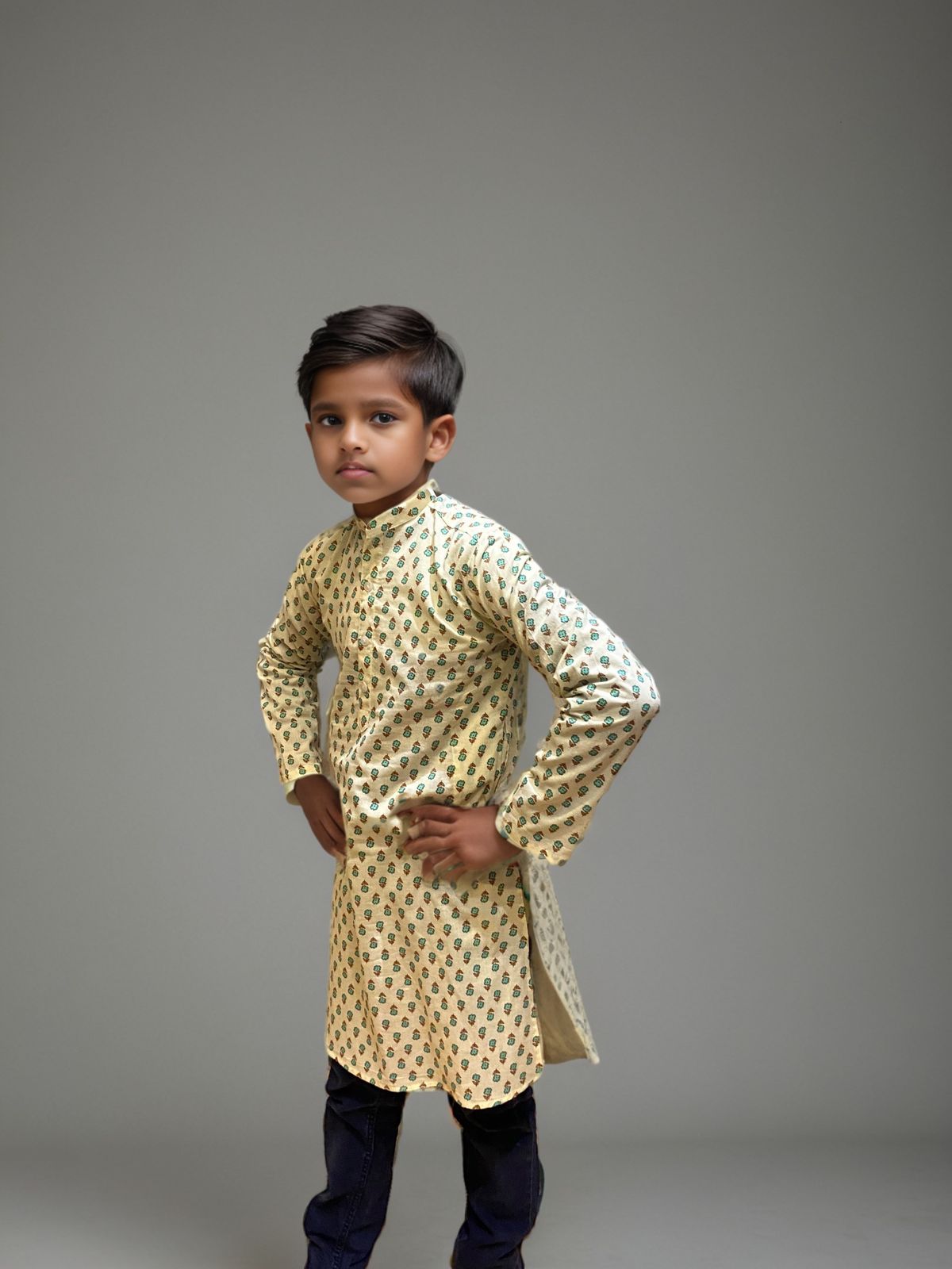 Elegant Printed Kids' Yellow Kurta – Traditional Yet Trendy