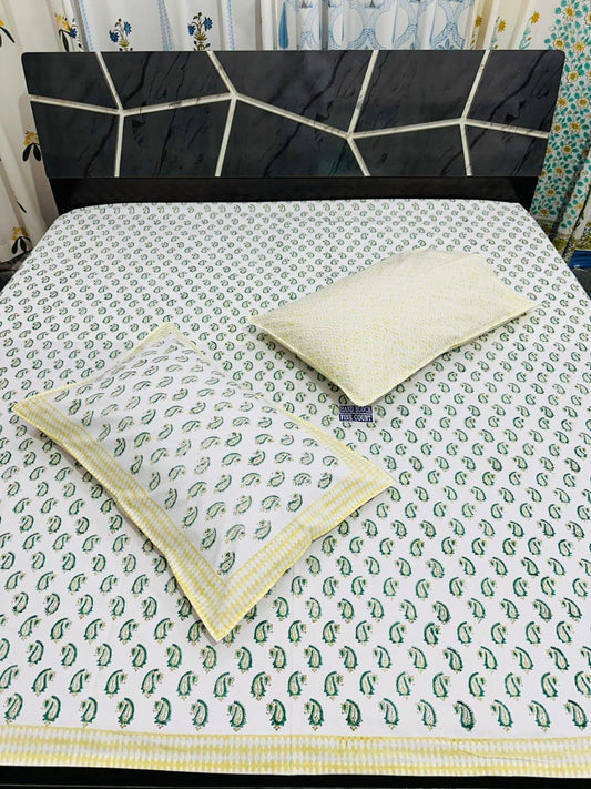 Fine Count Cotton Handblock Printed Bedsheet – Traditional Paisley Print with Pillow Covers