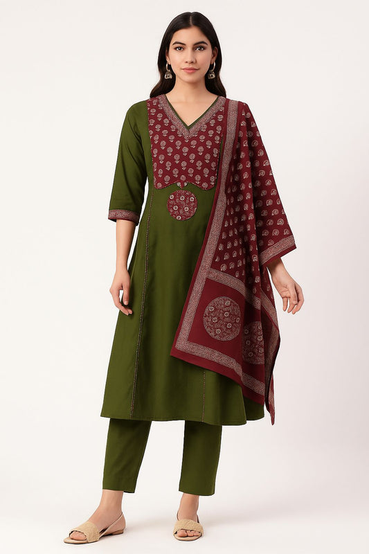 Elegant Olive Green Cotton Kurti Set with Maroon Printed Dupatta – Ethnic Wear for Women