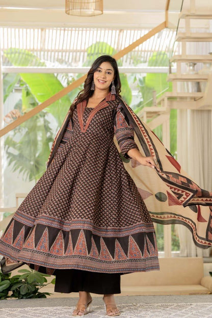 Black Printed Anarkali Kurta Set with Dupatta for Women – Elegant Cotton Ethnic Wear | Festive & Party Collection