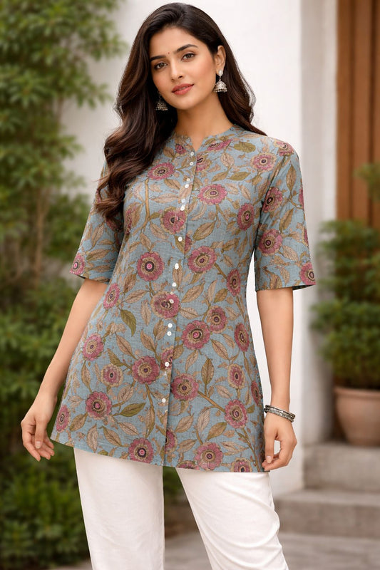 Women’s Floral Printed Rayon Short Kurti – Casual Half Sleeve Ethnic Top for Office & Daily Wear