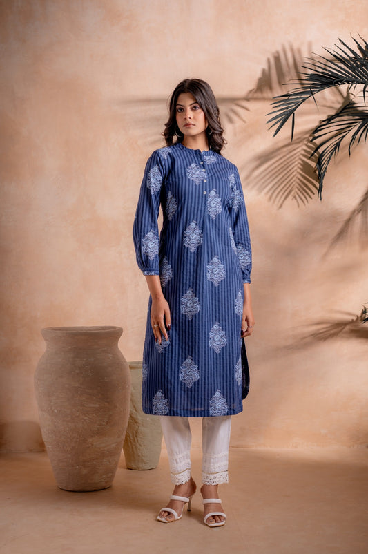 Women’s Indigo Printed Cotton Kurti | Elegant Straight Fit Ethnic Kurta | Traditional Indian Casual Kurti for Office, Daily Wear & Festive Styling