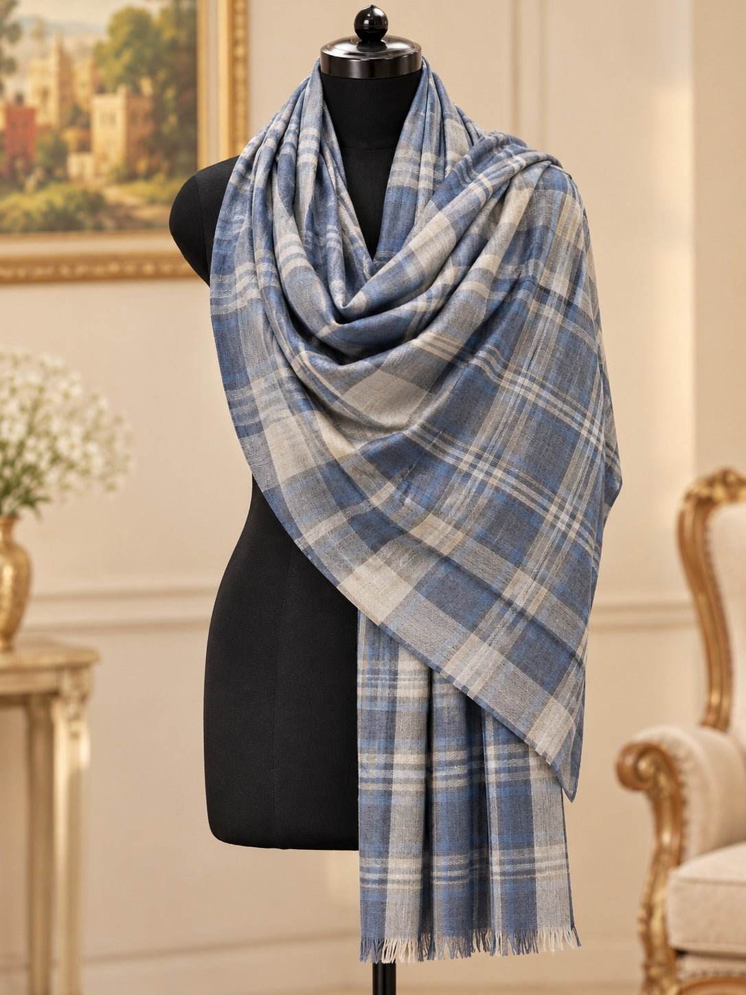 Natural Fab unisex wool stole – product photograph
